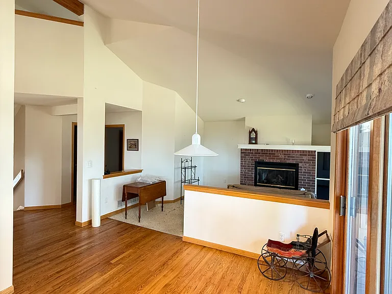 2620 Briarwood Dr — Photo 14