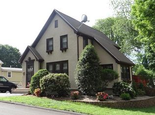 35 Jasper St, Saugus, MA 01906