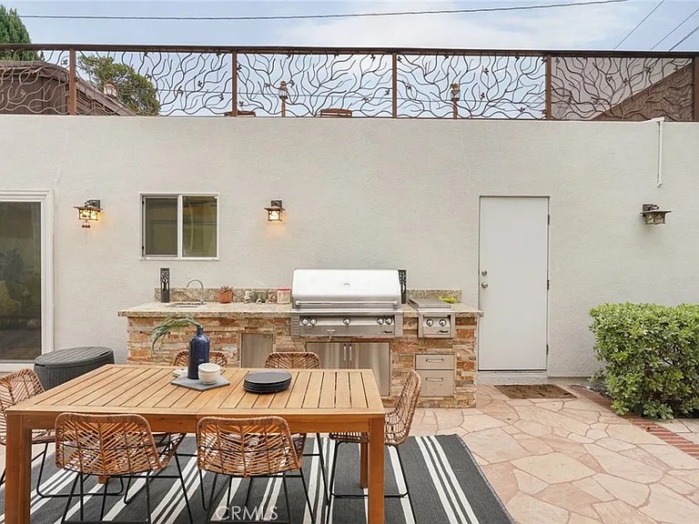 11060 Wagner St — Photo 33