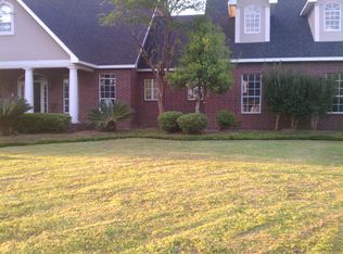 1818 Plantation Dr, Lake Charles, LA 70605
