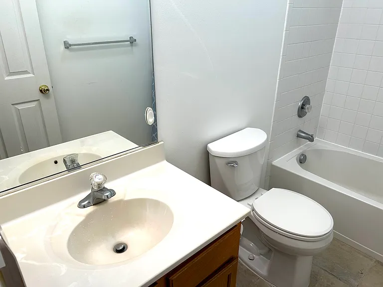 Hall Bathroom 2