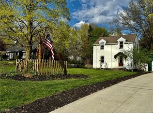 3899 Easton Rd, Barberton, OH 44203