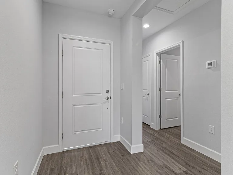 2224 Hilton St — Photo 4