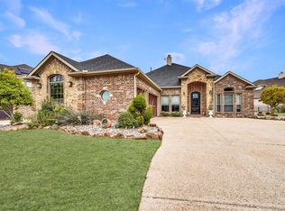 12129 Indian Creek Dr, Fort Worth, TX 76179
