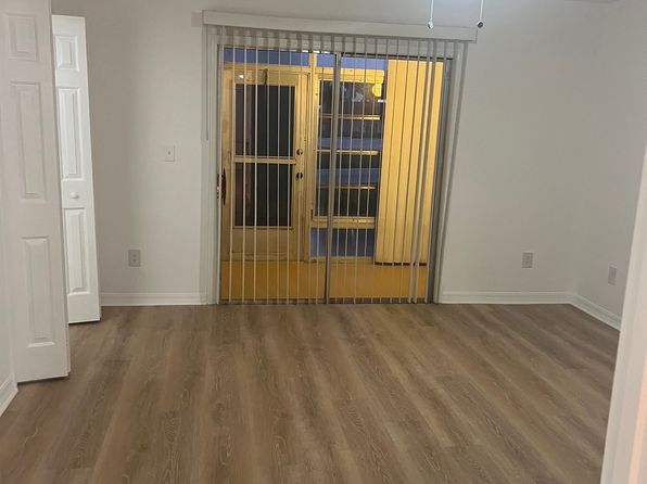 81 Crooked Tree Ln APT 104
