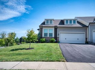 1 Barnett Rd, Flemington, NJ 08822