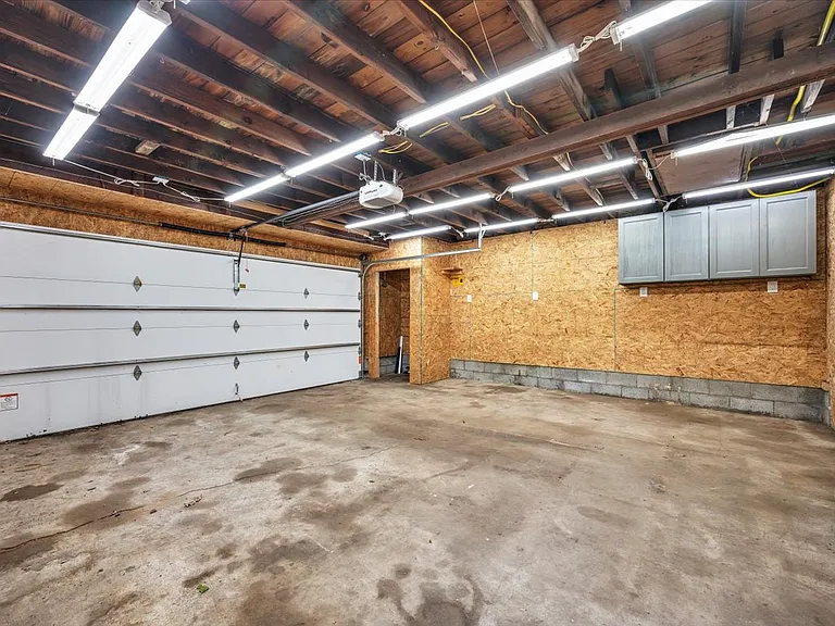 37721 Grantland St — Photo 34