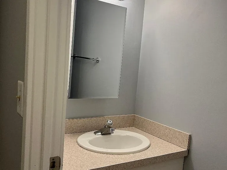 13 Crestview Ln #12 — Photo 17