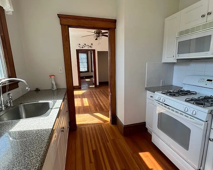 501 Central Ave #2 — Photo 5