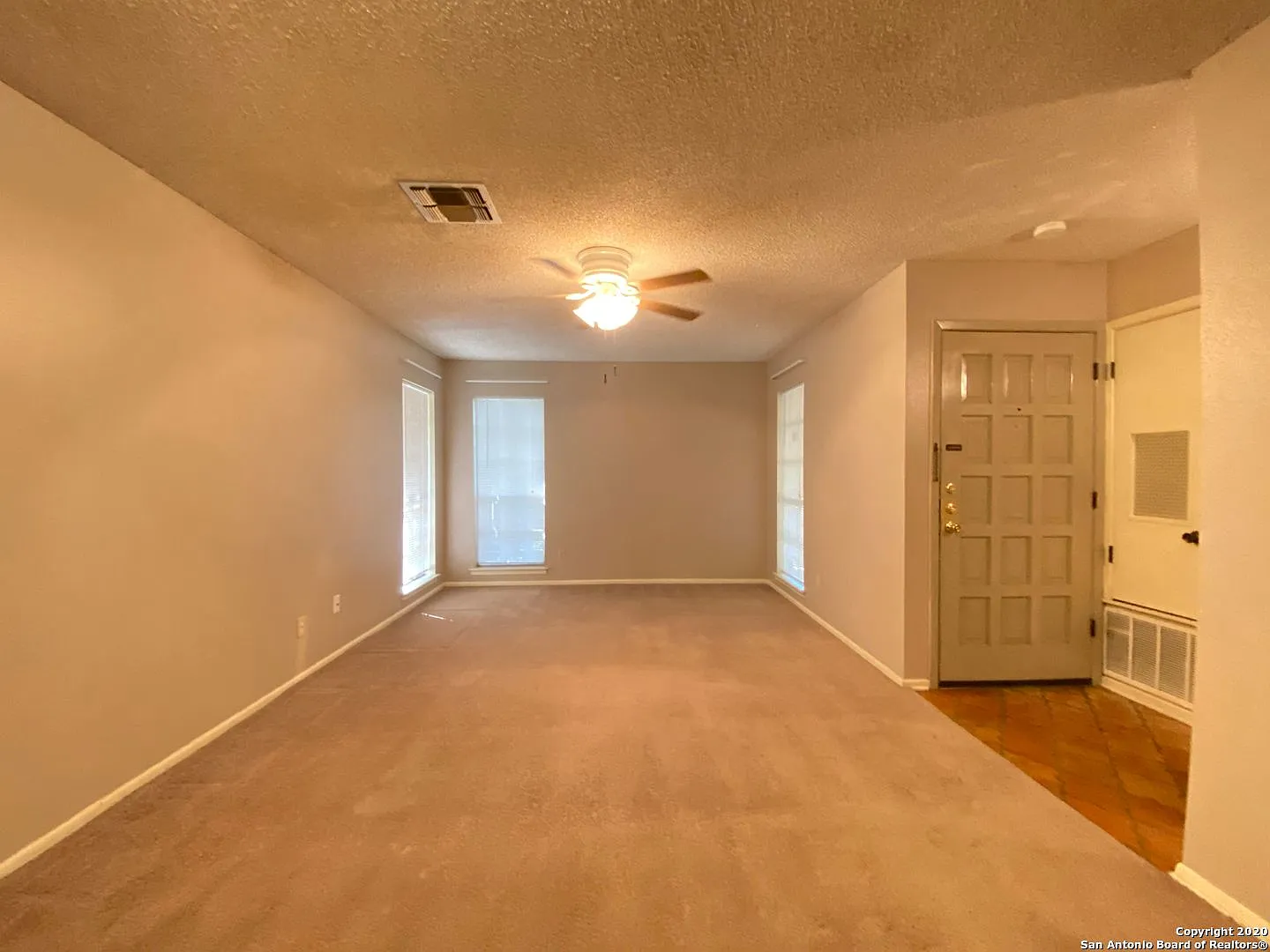 4 bed, 1443 sqft, $1,795 — Photo 4