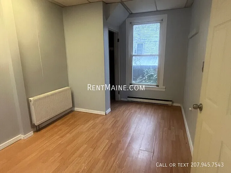 439 4th St #3 — Photo 5