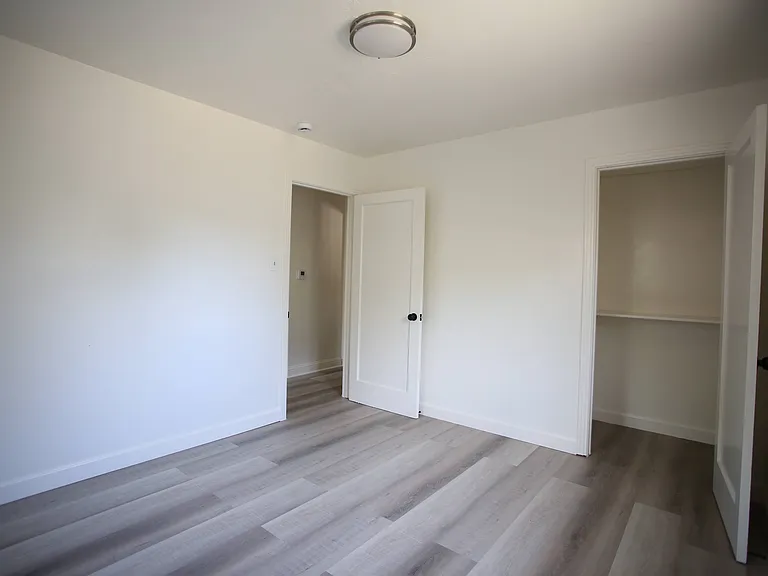 2020 Leland Way — Photo 13