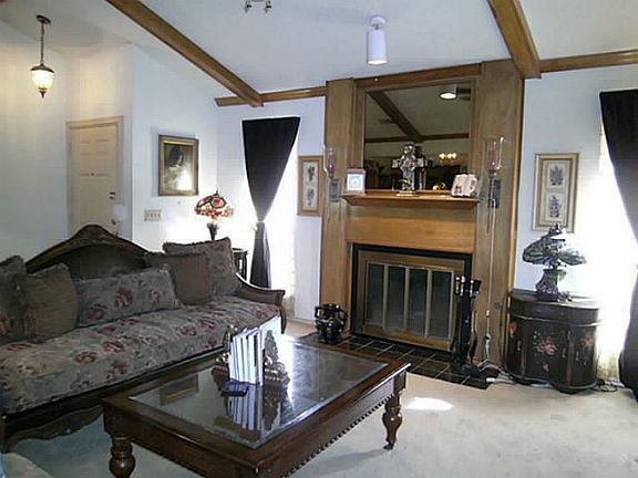 3rd image of 4103 San Mateo Dr
