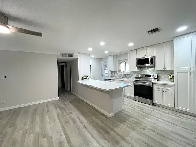 705 E Kachina Ave — Photo 7