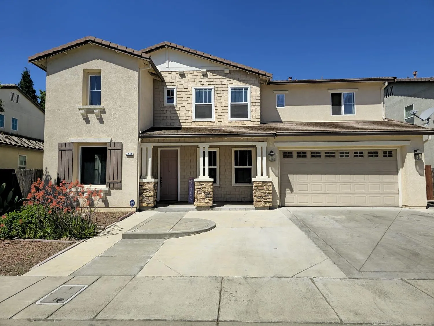 4041 Saint Tropez Ct photo 1