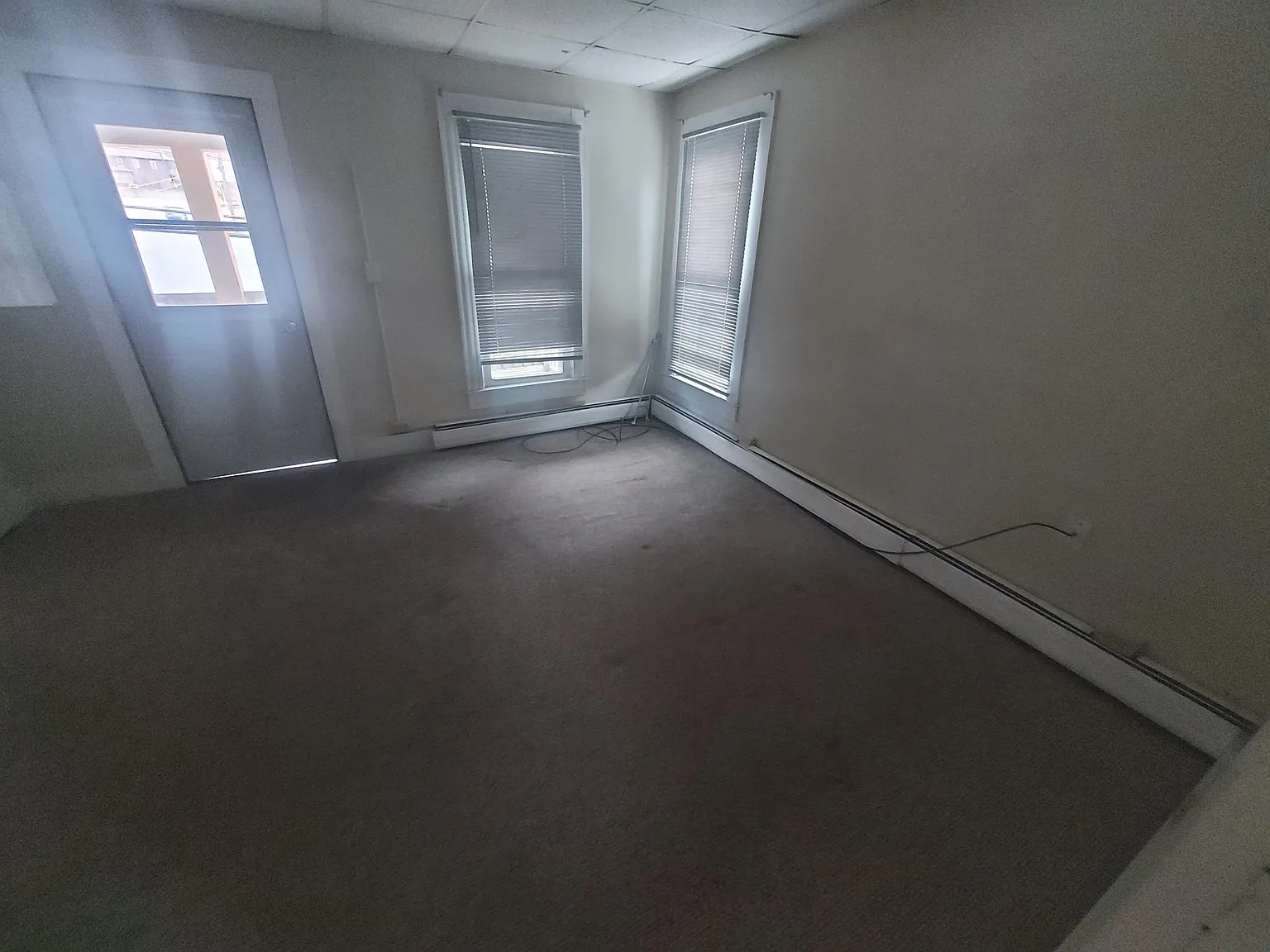 2 bed, 980 sqft, $1,200 — Photo 4