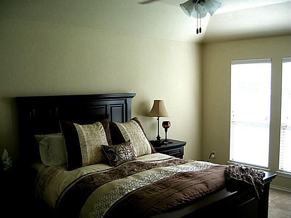 5th image of 3101 Palo Pinto Dr