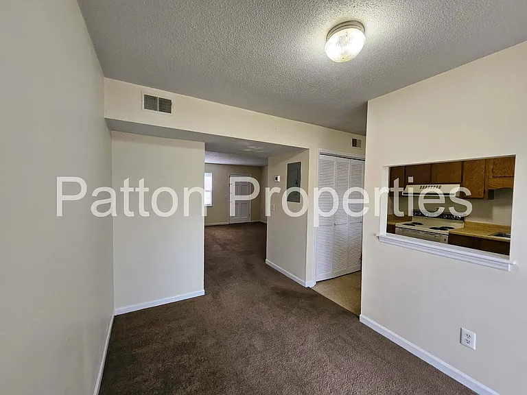 3-4 Ashleys Place - Outside CoC - R19205-05-11 — Photo 6