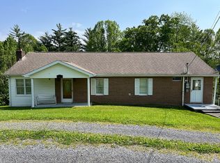 161 Loop Cir, Haysi, VA 24256