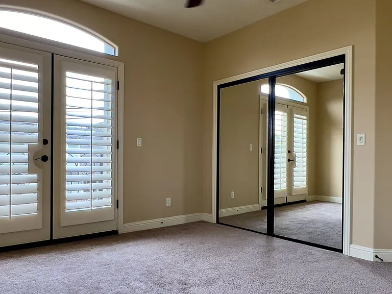 1011 Green Ln — Photo 26