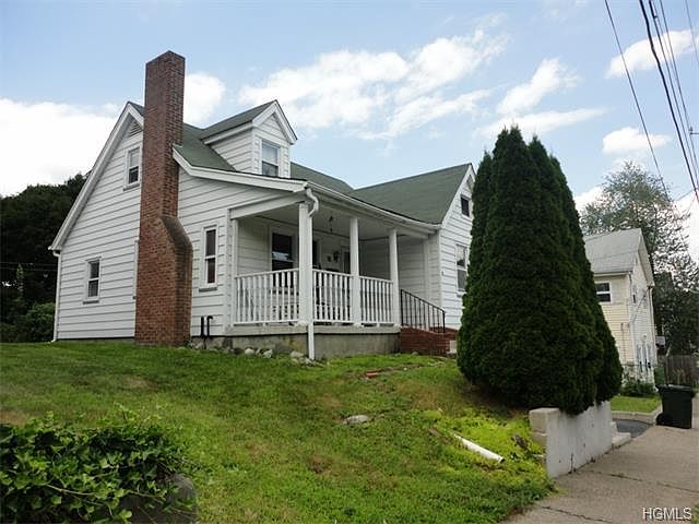 1st image of 38 Drew Ave