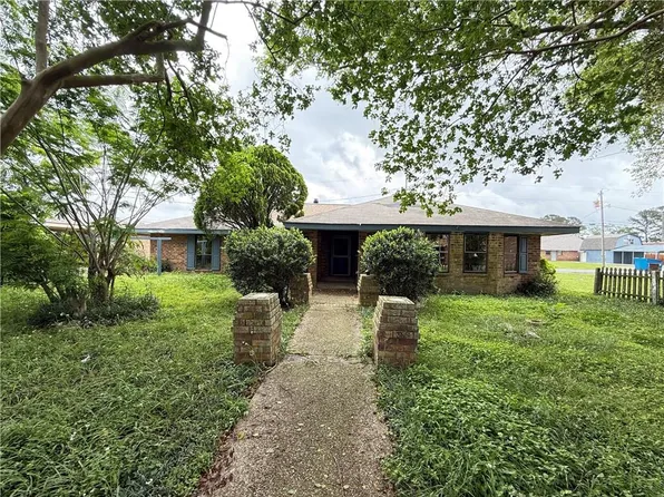 259 Madewood Dr, Donaldsonville, LA 70346