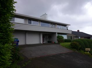 2327 NW 96th St, Seattle, WA 98117