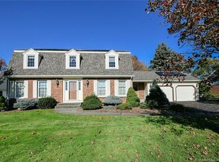 132 Stockingmill Rd, Wethersfield, CT 06109