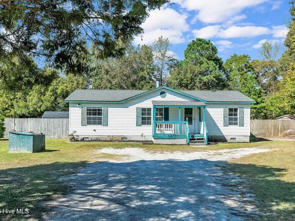 103 Stoneybrook Court, Swansboro, NC 28584