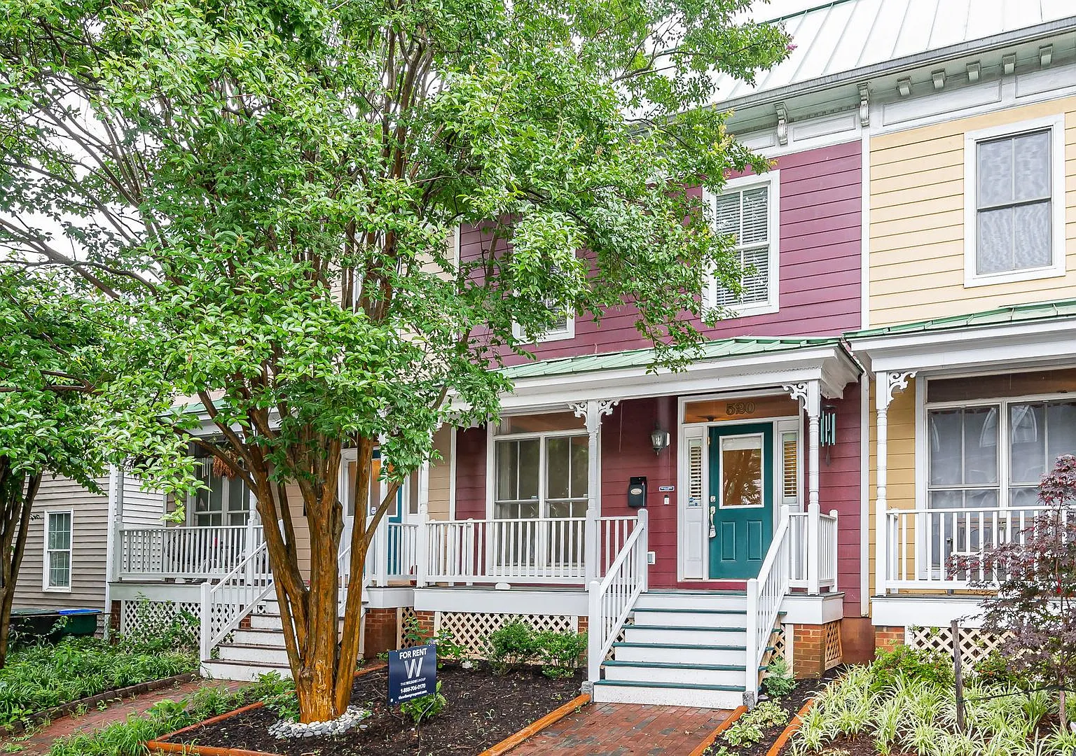 Modern 3BR/2.5BA Oregon Hill Townhome with 2-Car Garage Walk to VCU & James River $2,550/mo! — Photo 1
