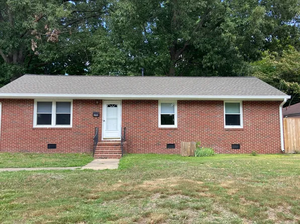 340 Redheart Dr, Hampton, VA 23666