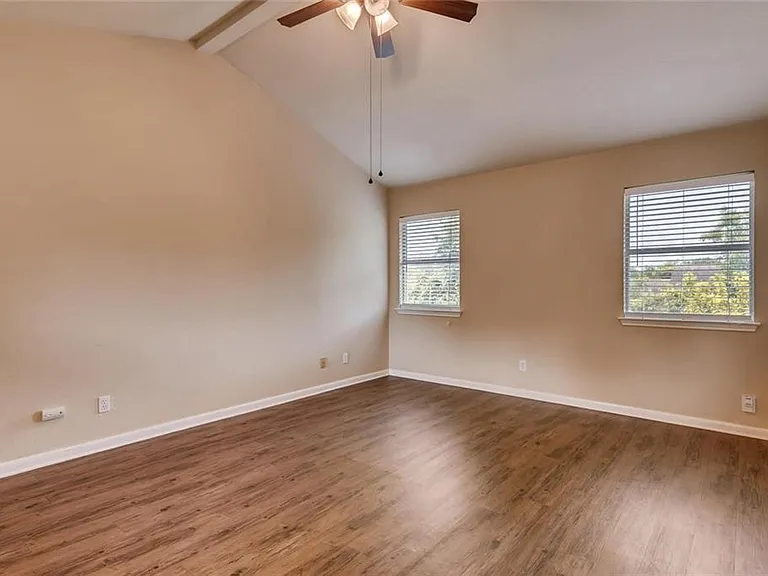 8301 Red Willow Dr — Photo 6