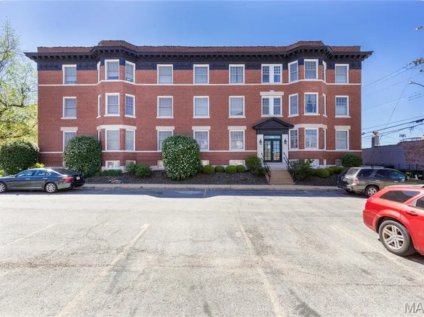 541 Rosedale Ave APT 301, Saint Louis, MO 63112