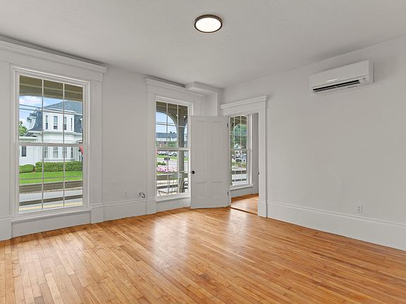 3rd image of 37 South St #A