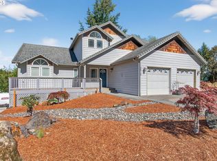 810 Howard Dr, Clatskanie, OR 97016