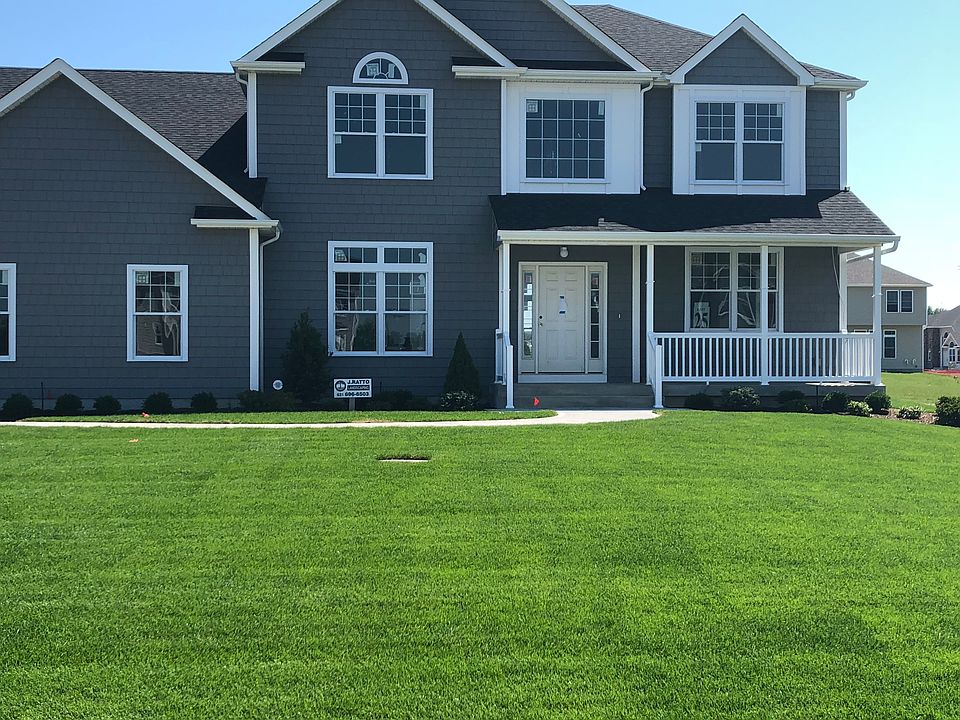 1st image of 2 Berryfield Ct