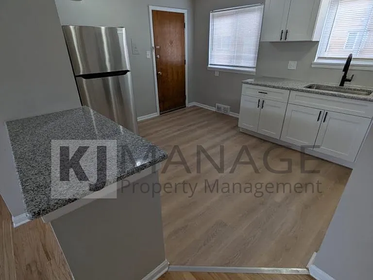 29141 Lund Ave — Photo 2