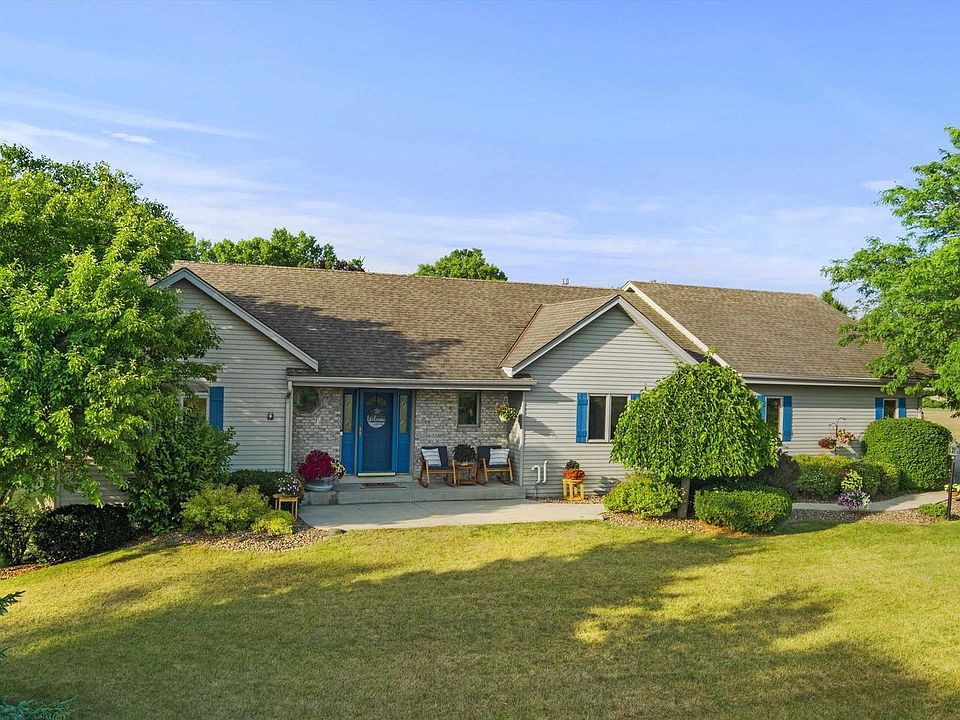 1st image of W5582 Parkview DRIVE