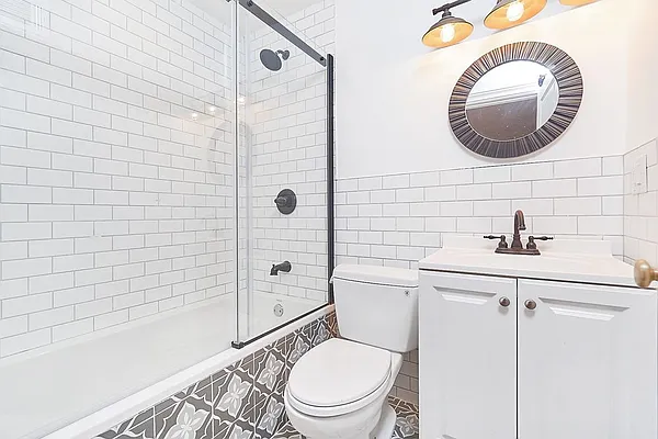 Rented by REAL New York | media 10