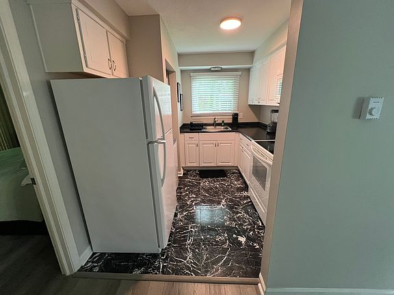 4th image of 45 Jolly Ln #3