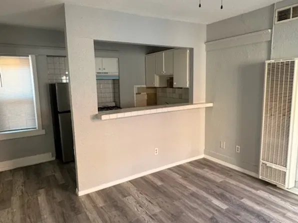 1130 Raymond Ave, Long Beach, CA