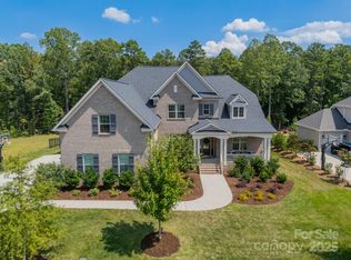 1445 Cherry Laurel Dr, Waxhaw, NC 28173
