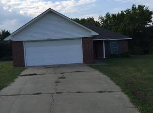 2505 Winchester Dr, Conway, AR 72032