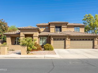 2700 E Yellowstone Pl, Chandler, AZ 85249