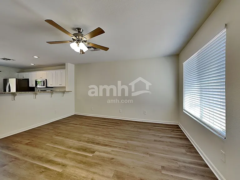 15374 W Gelding Dr — Photo 6