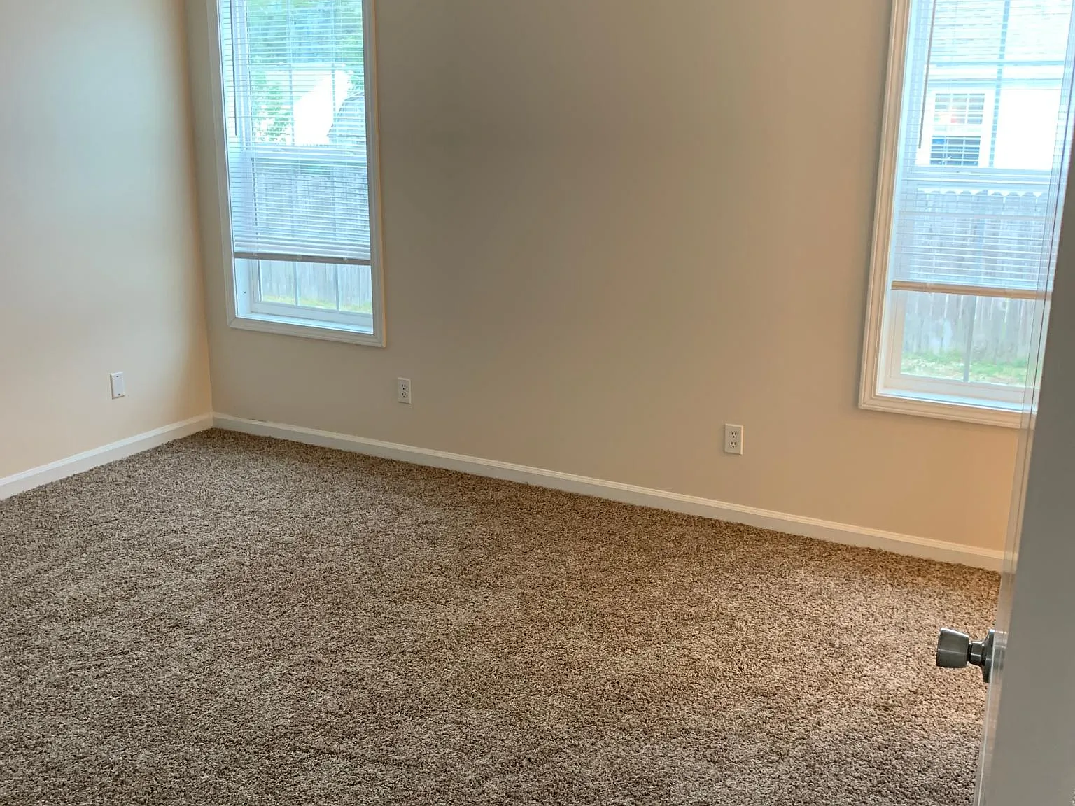 3 bed, 1118 sqft, $1,200 — Photo 4