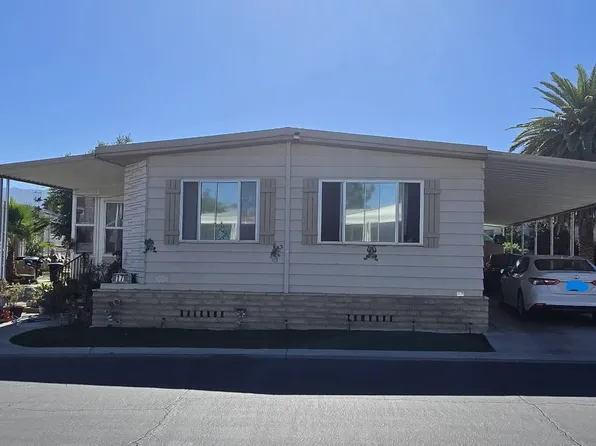 2230 Lake Park Dr Space 17, San Jacinto, CA 92583