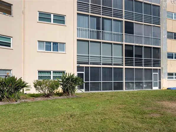 4040 Ironwood Cir APT 102F, Bradenton, FL 34209