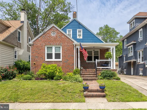 909 Stokes Ave, Collingswood, NJ 08108