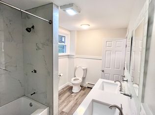 86 Phillips St #B, Fitchburg, MA 01420